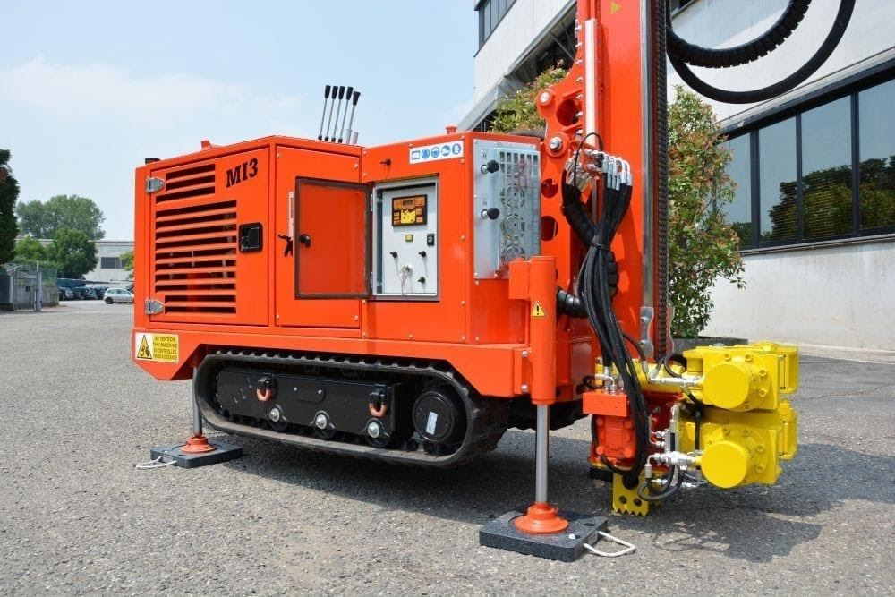Massenza drilling rig